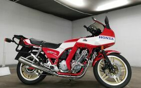 HONDA CB900F Boldor SC01