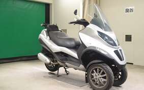 PIAGGIO MP3 250