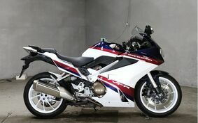 HONDA VFR800F 2021 RC79