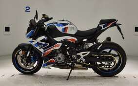 BMW M1000R 2024