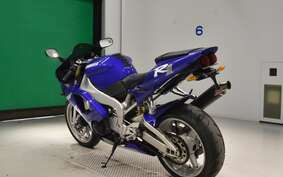 YAMAHA YZF-R1 1999 RN01