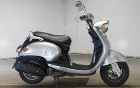 YAMAHA VINO 125 SE24