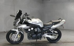 YAMAHA FZ400 1997 4YR