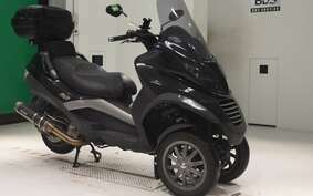 PIAGGIO MP3 250