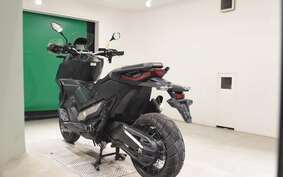 HONDA X-ADV 750 2020 RC95