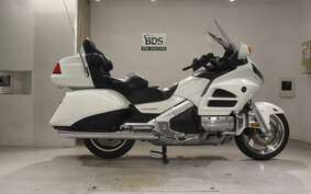 HONDA GL 1800 GOLD WING 2014 SC68