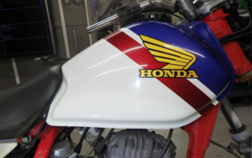 HONDA FTR223 MC34