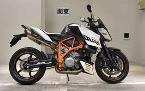 KTM 990 SUPER DUKE  R 2011 VD940