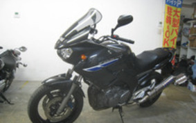 YAMAHA TDM900 2005 RN11