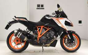 KTM 1290 SUPER DUKE GT 2020 V6940