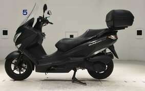 SUZUKI SKYWAVE 200 (Burgman 200) CH41A