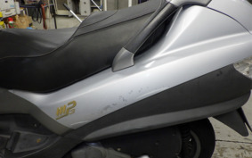 PIAGGIO MP3 250