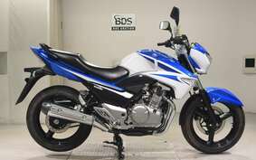 SUZUKI GSR250