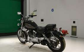 YAMAHA VIRAGO 250 3DM