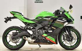 KAWASAKI ZX-25R ZX250E