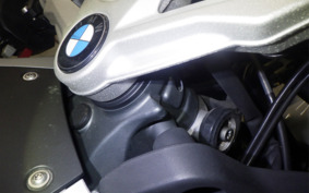 BMW K1300S 2013