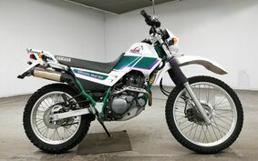 YAMAHA SEROW 225 W 4JG