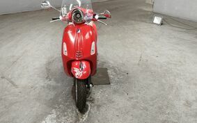 VESPA PRIMAVERA 125 M811