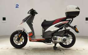 APRILIA SR125 MOTARD M703