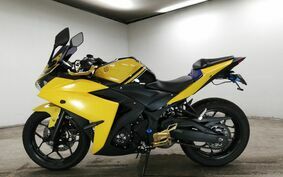 YAMAHA YZF-R25 RG10J