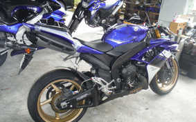 YAMAHA YZF-R1 2008 RN19