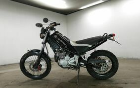 YAMAHA TRICKER DG10J