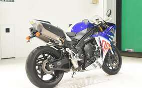 YAMAHA YZF-R1 2010