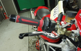 DUCATI MONSTER S4R 2005