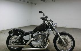 YAMAHA VIRAGO 250 1996 3DM