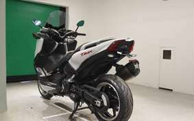 YAMAHA T-MAX 530 DX 2019 SJ15J