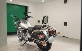 SUZUKI INTRUDER 250 LC VJ51A