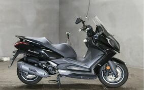 KYMCO DOWNTOWN 125 i 不明