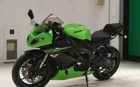 KAWASAKI NINJA ZX-6R 2010