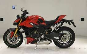 DUCATI STREETFIGHTER V4 S 2023