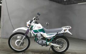 YAMAHA SEROW 225 W 4JG