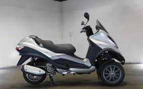 PIAGGIO MP3 250 RL M472