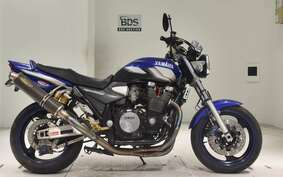 YAMAHA XJR1300 2001 RP03J