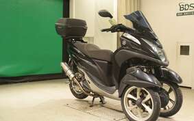 YAMAHA TRICITY 125 SE82J