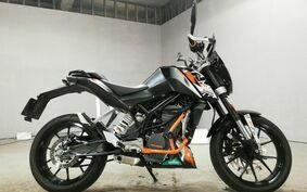 KTM 200 DUKE JUC40