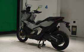 HONDA X-ADV 750 2024 RH10