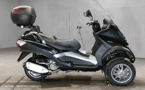 PIAGGIO MP3 250 RL M472