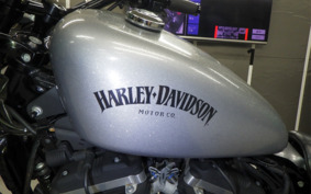 HARLEY XL883N 2015