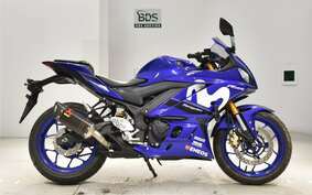 YAMAHA YZF-R25 RG10