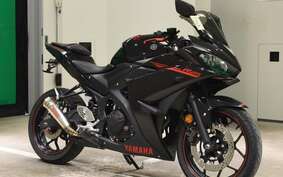 YAMAHA YZF-R25 RG10J