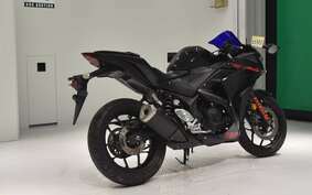 YAMAHA YZF-R25 RG10J