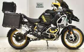 BMW R1250GS ADVENTURE 2022 0M11