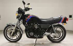 YAMAHA XJ550 2022 4V8