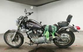 YAMAHA VIRAGO 250 3DM