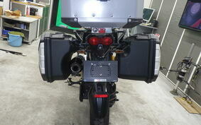 MOTO GUZZI V85 TT 2020