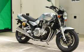 YAMAHA XJR1300 2000 RP03J